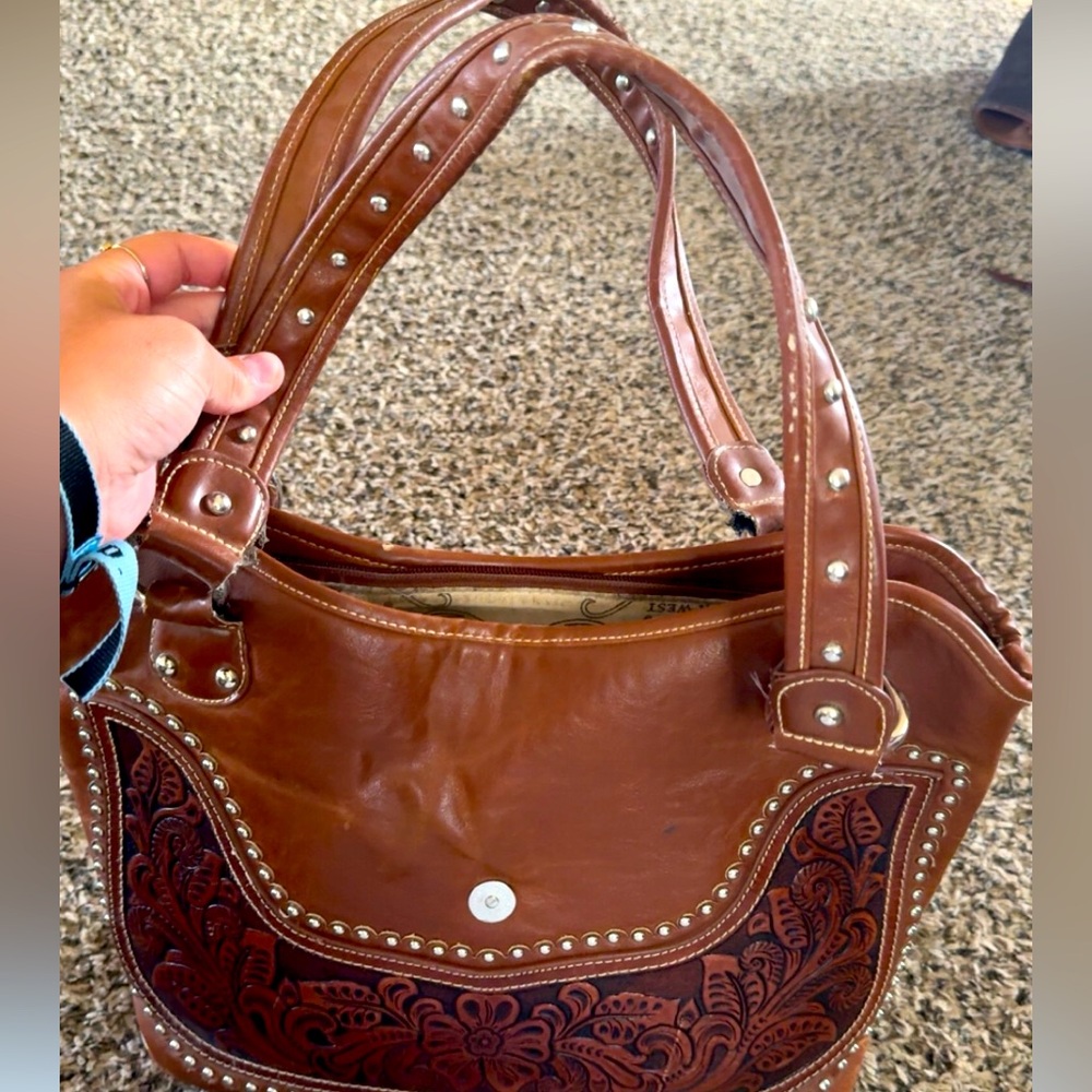 Super nice leather shoulder purse bag